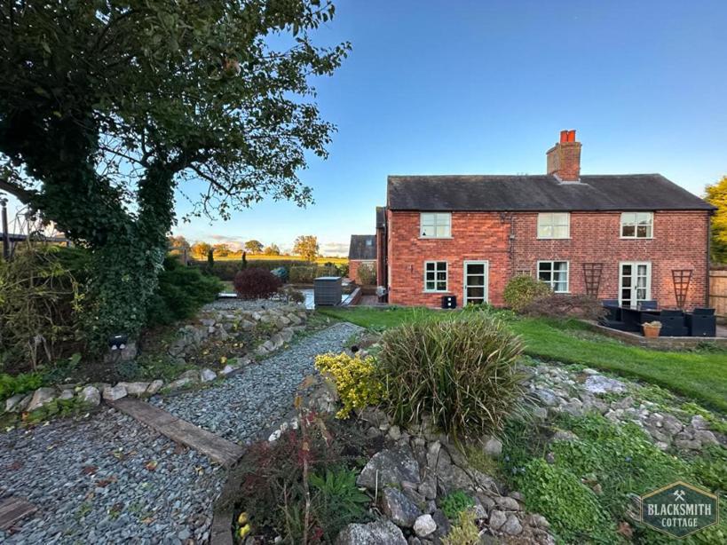 6Br Luxury Cottage, Hot Tubs, Hoar Cross, Staffordshire Newborough  Eksteriør billede
