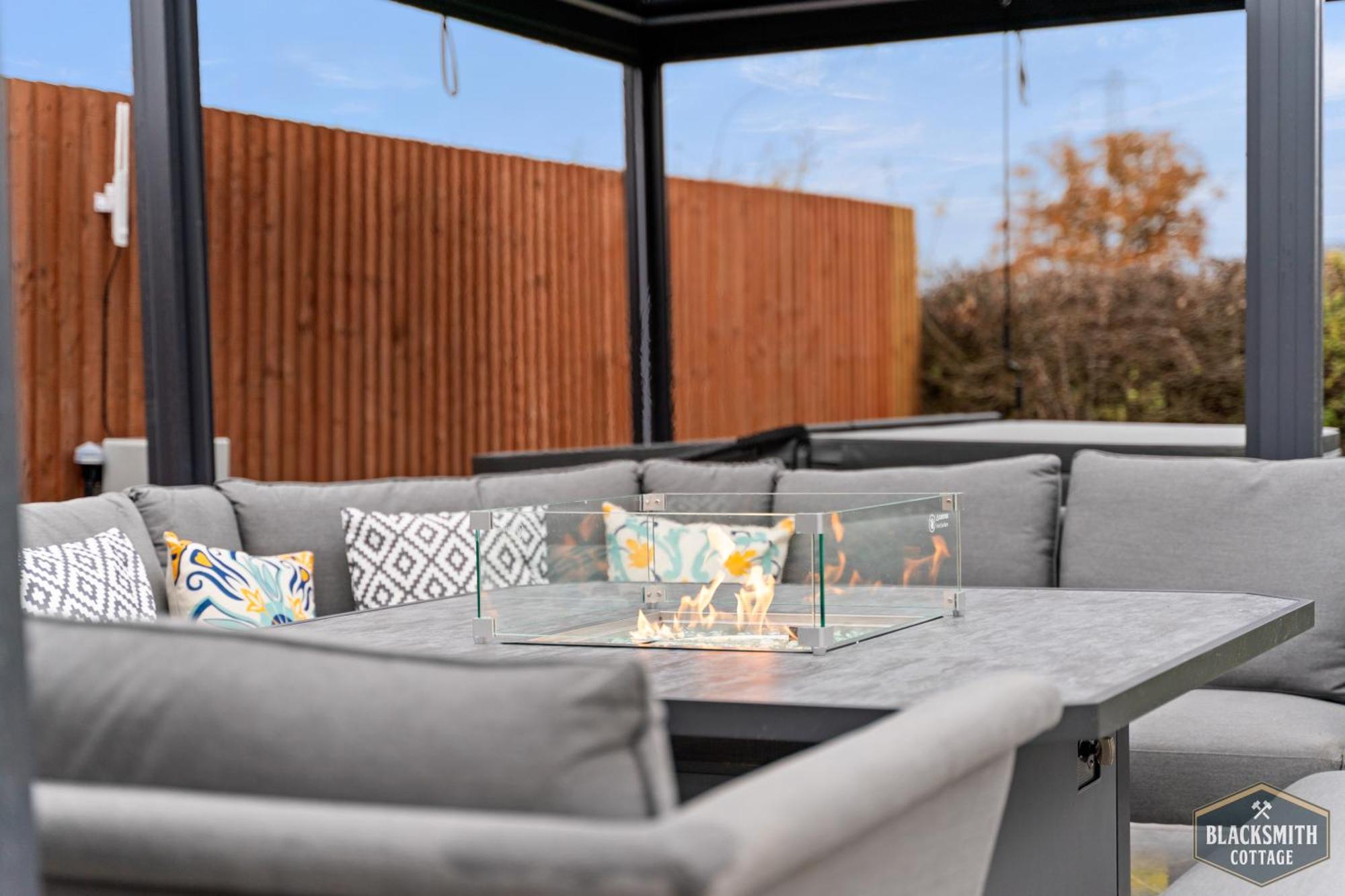 6Br Luxury Cottage, Hot Tubs, Hoar Cross, Staffordshire Newborough  Eksteriør billede